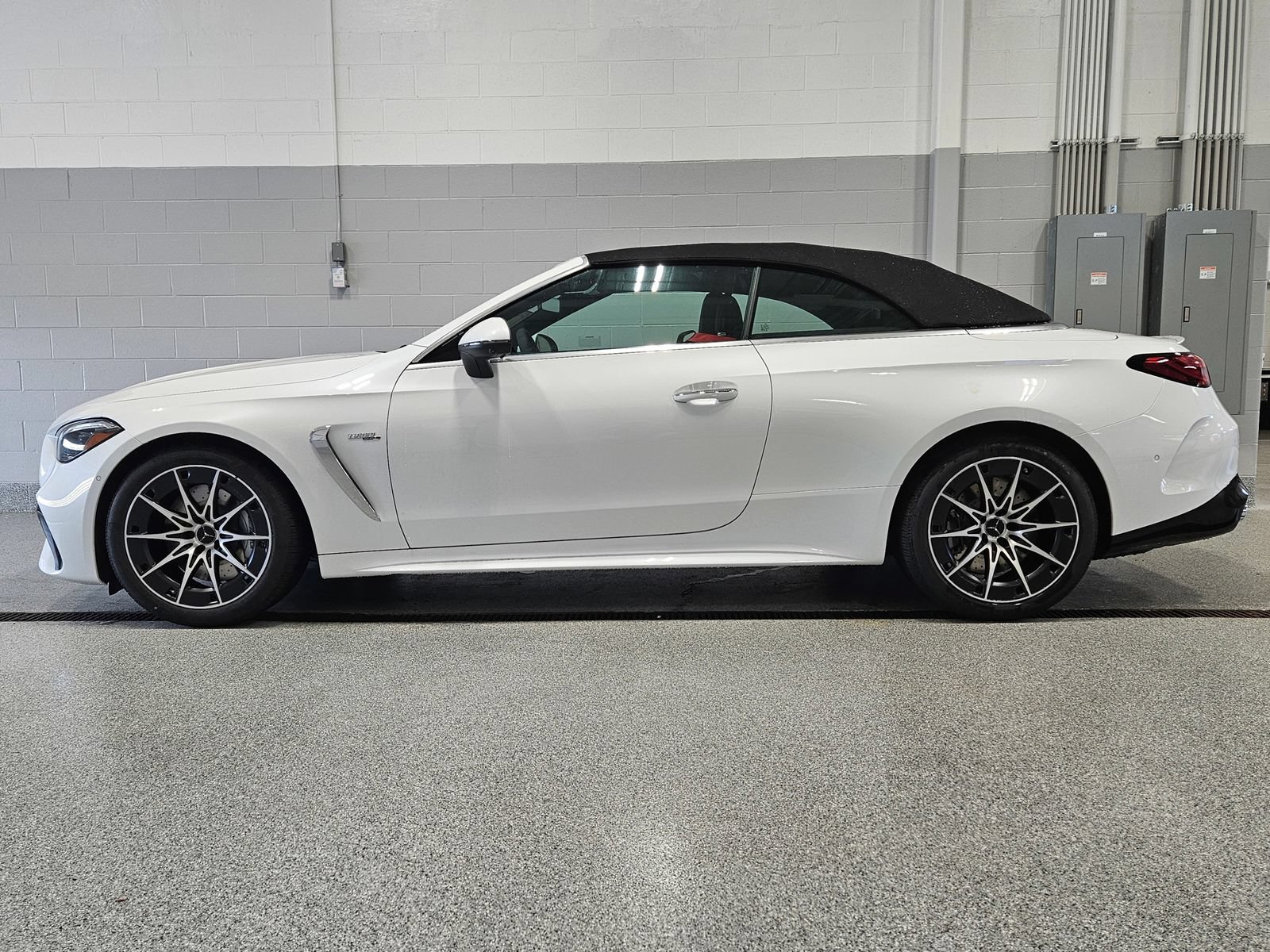 New 2027 Mercedes-Benz CLE 53 AMG 4MATIC Cabriolet image 9