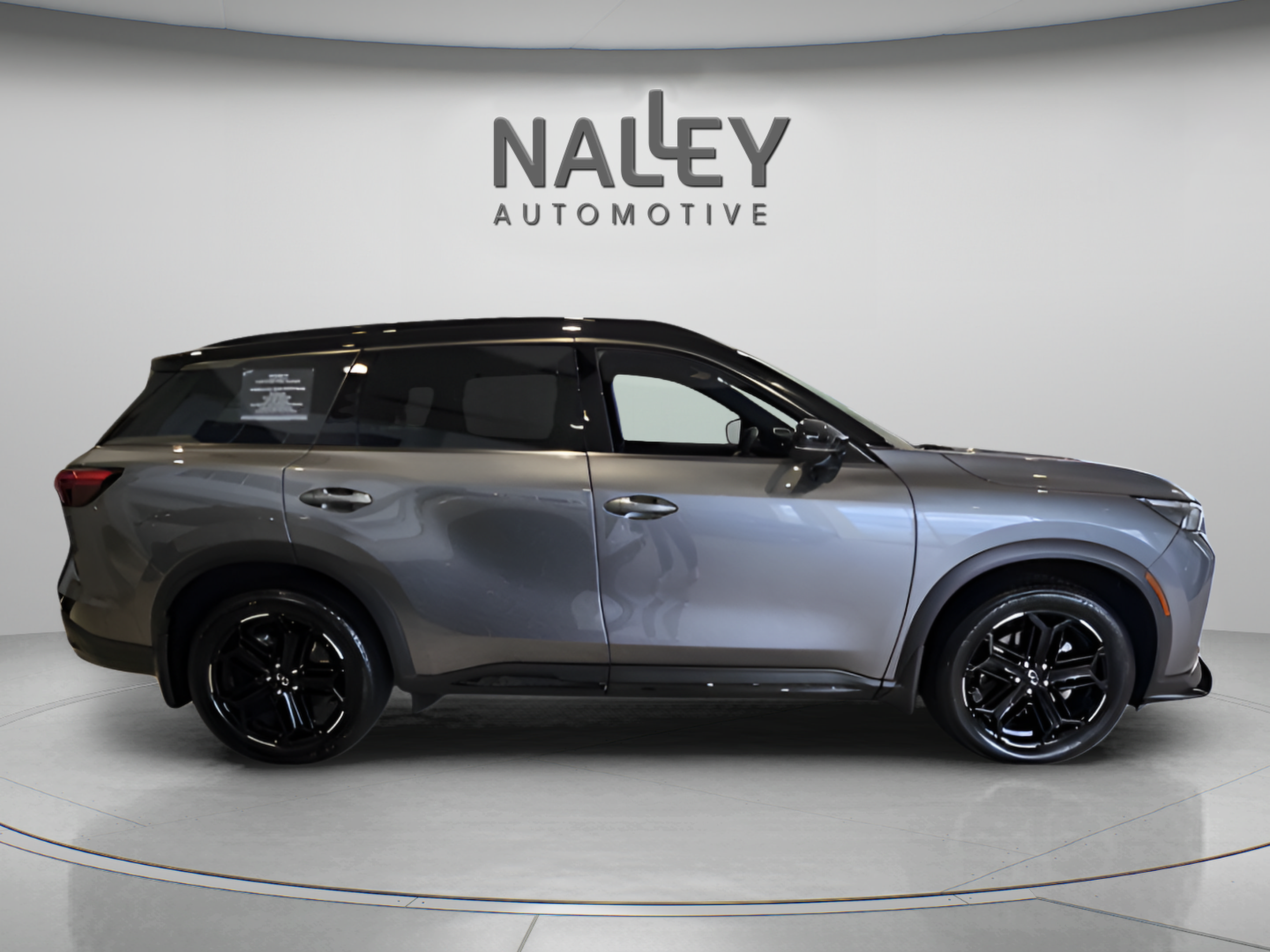 Certified 2026 INFINITI QX60 Sport w/ Dark Cargo Package AWD/4WD image 6