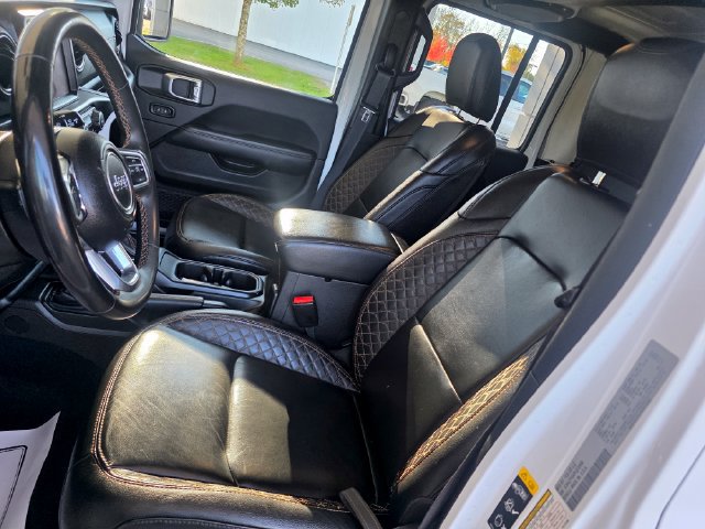 Used 2023 Jeep Gladiator Overland AWD/4WD image 22
