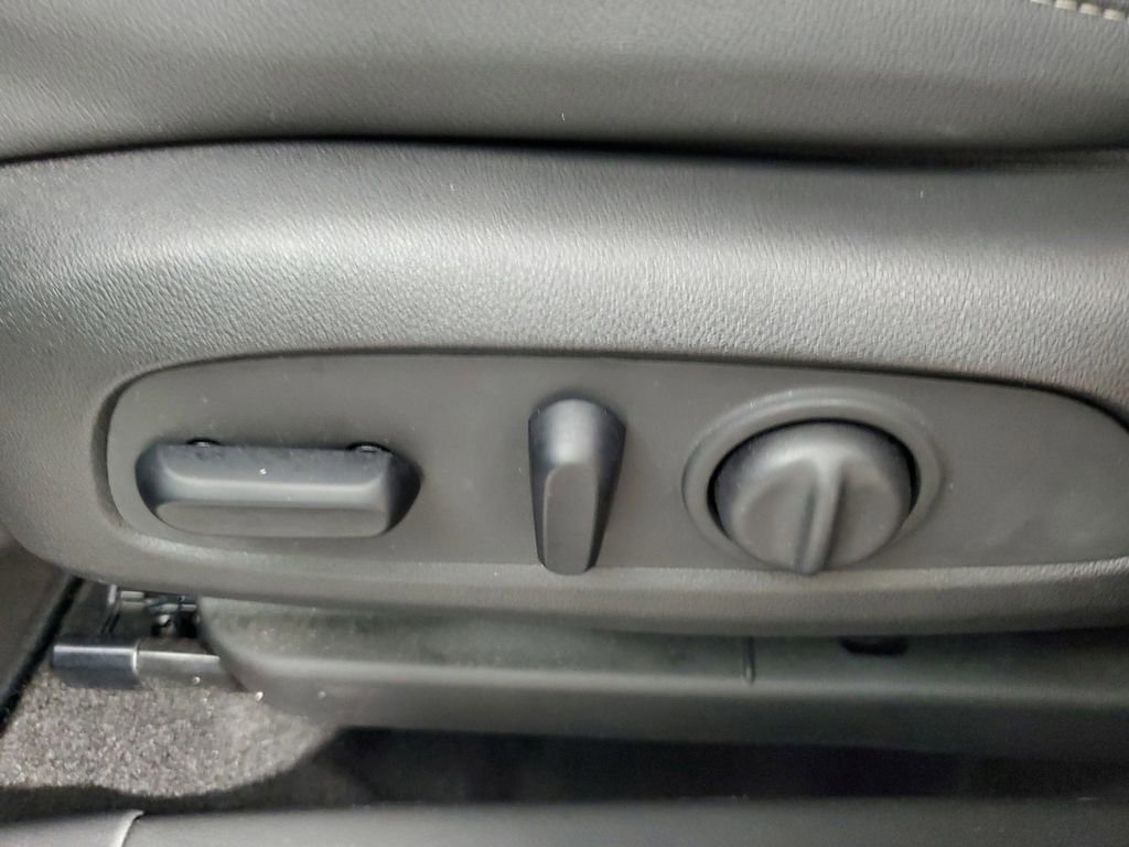Used 2022 Buick Encore GX Preferred w/ Sport Touring Package image 19