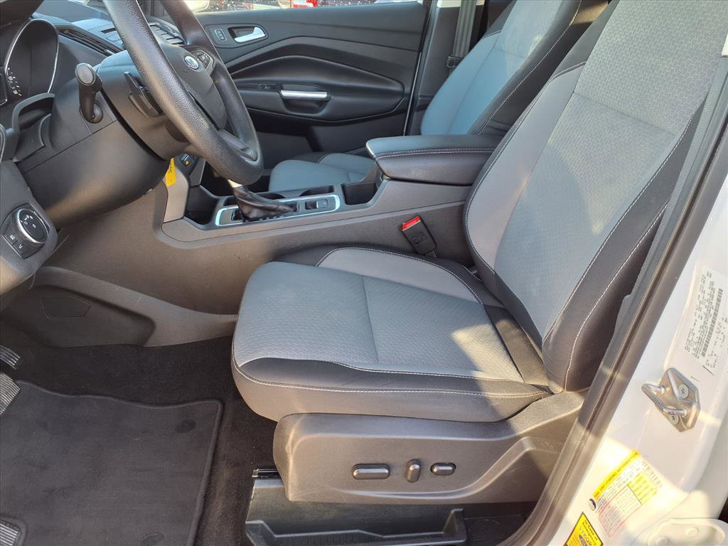 Certified 2017 Ford Escape SE image 7