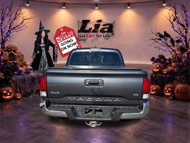 Used 2022 Toyota Tacoma SR5 AWD/4WD image 4