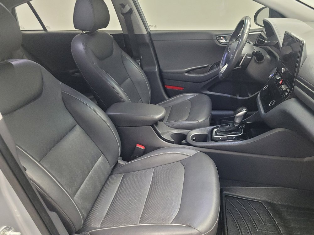 Used 2020 Hyundai Ioniq Limited image 19