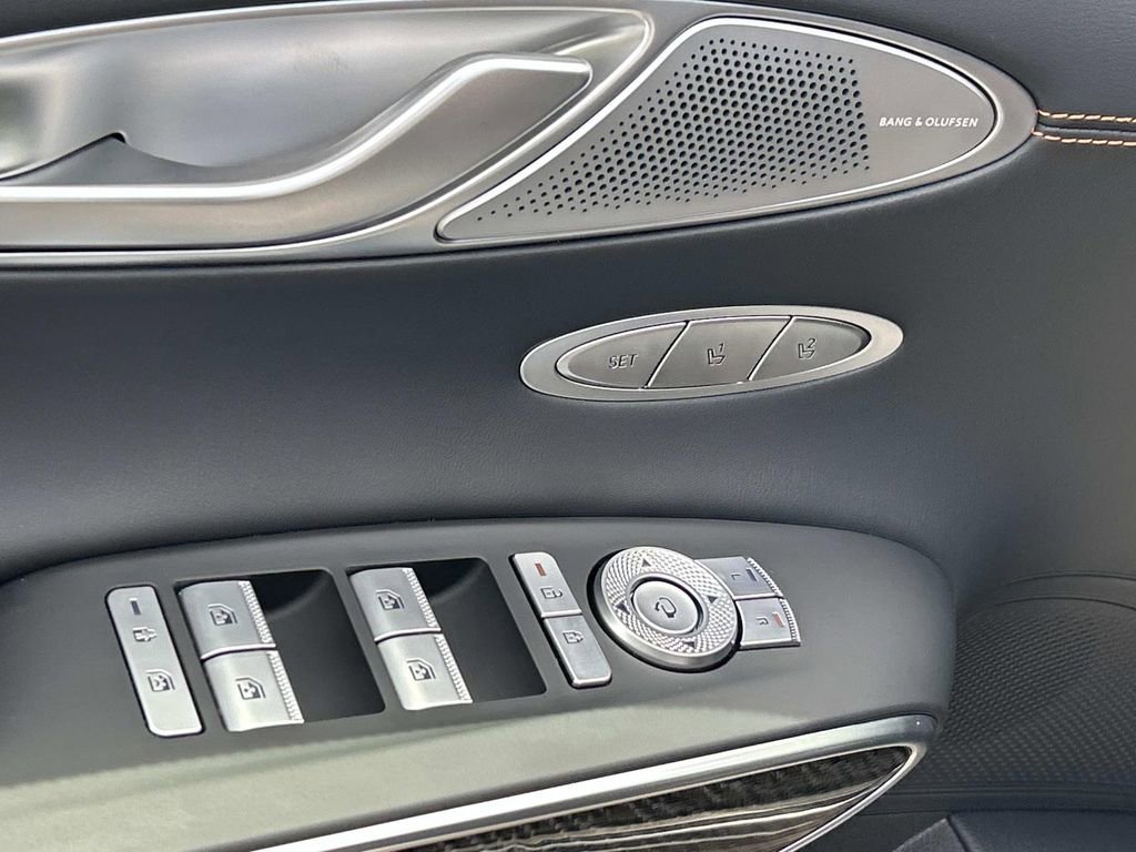 New 2026 Genesis GV70 3.5T Sport Prestige AWD/4WD image 18