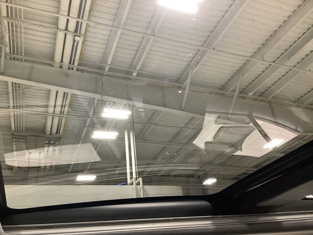 Used 2021 Toyota Camry XSE image 21