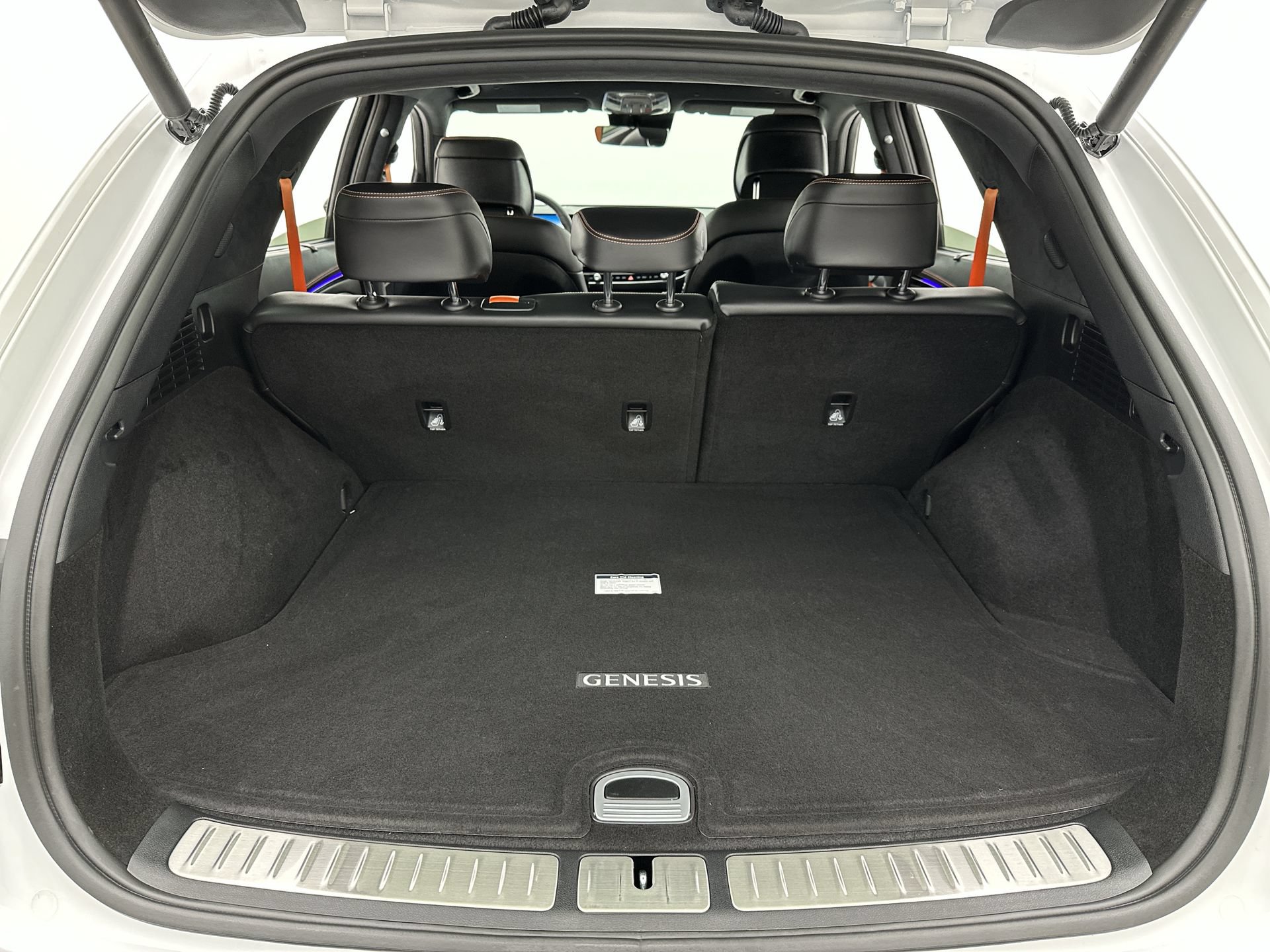 Certified 2026 Genesis GV70 3.5T Sport Prestige AWD/4WD image 24
