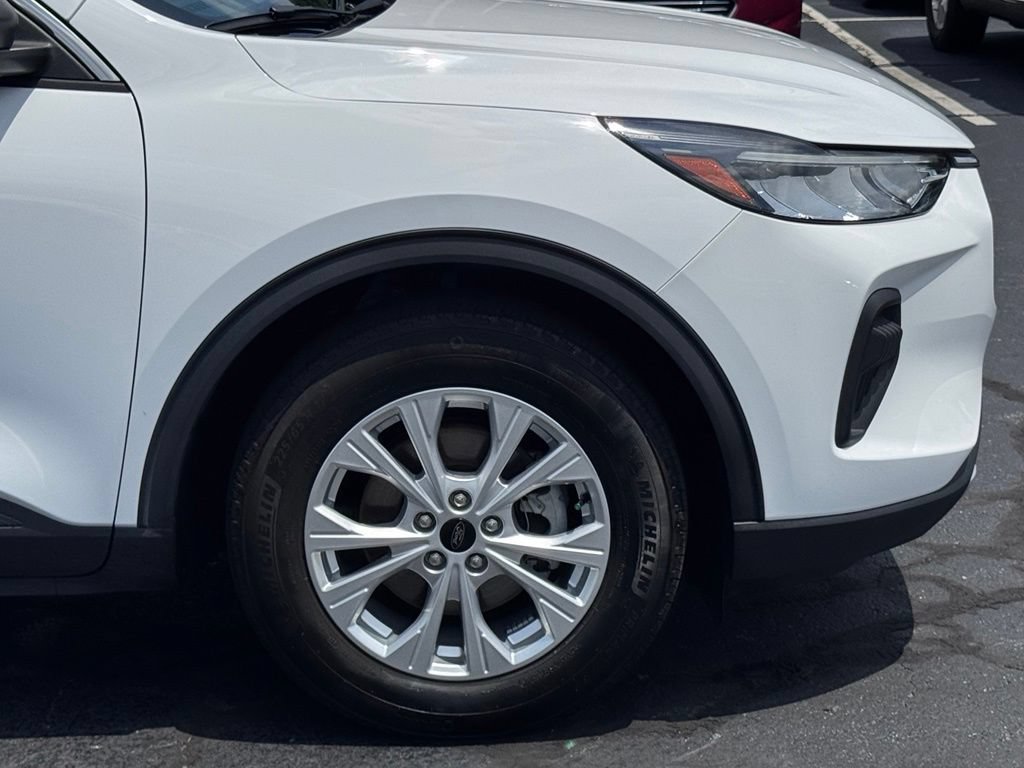 Used 2024 Ford Escape Active FWD image 42