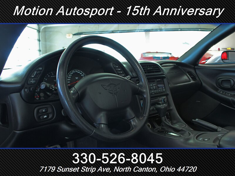 Used 2002 Chevrolet Corvette Convertible w/ Preferred Equipment Group2 RWD image 16