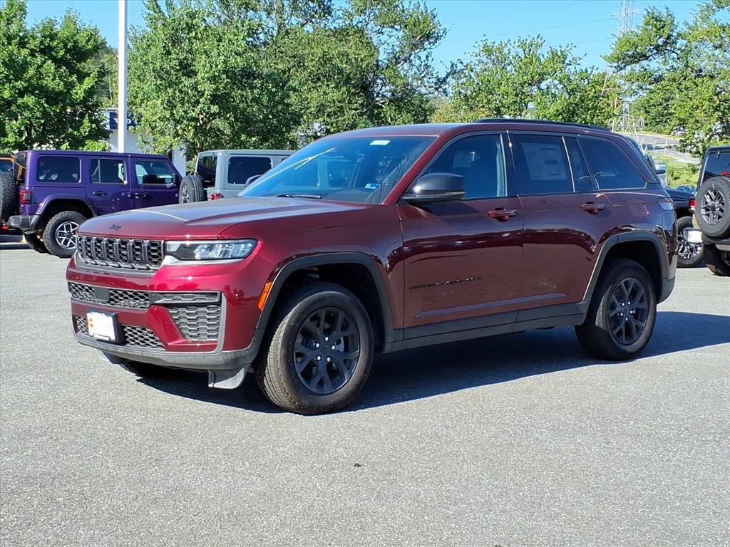 New 2026 Jeep Grand Cherokee Altitude
