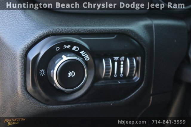 Used 2021 Jeep Wrangler Unlimited Sport image 14
