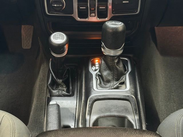 Used 2018 Jeep Wrangler Unlimited Sport S image 16