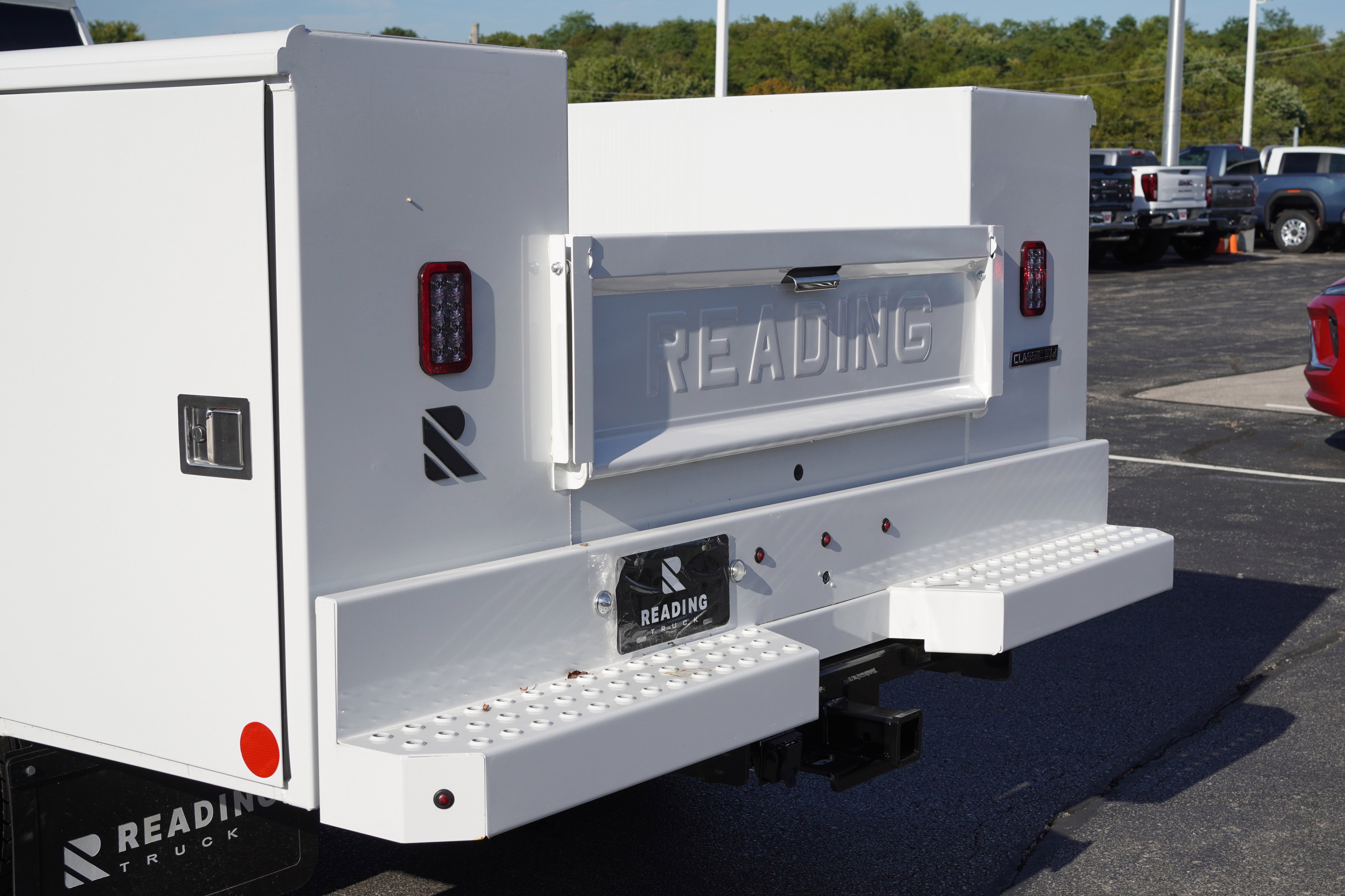 New 2025 GMC Sierra 3500 Pro w/ Convenience Package image 8