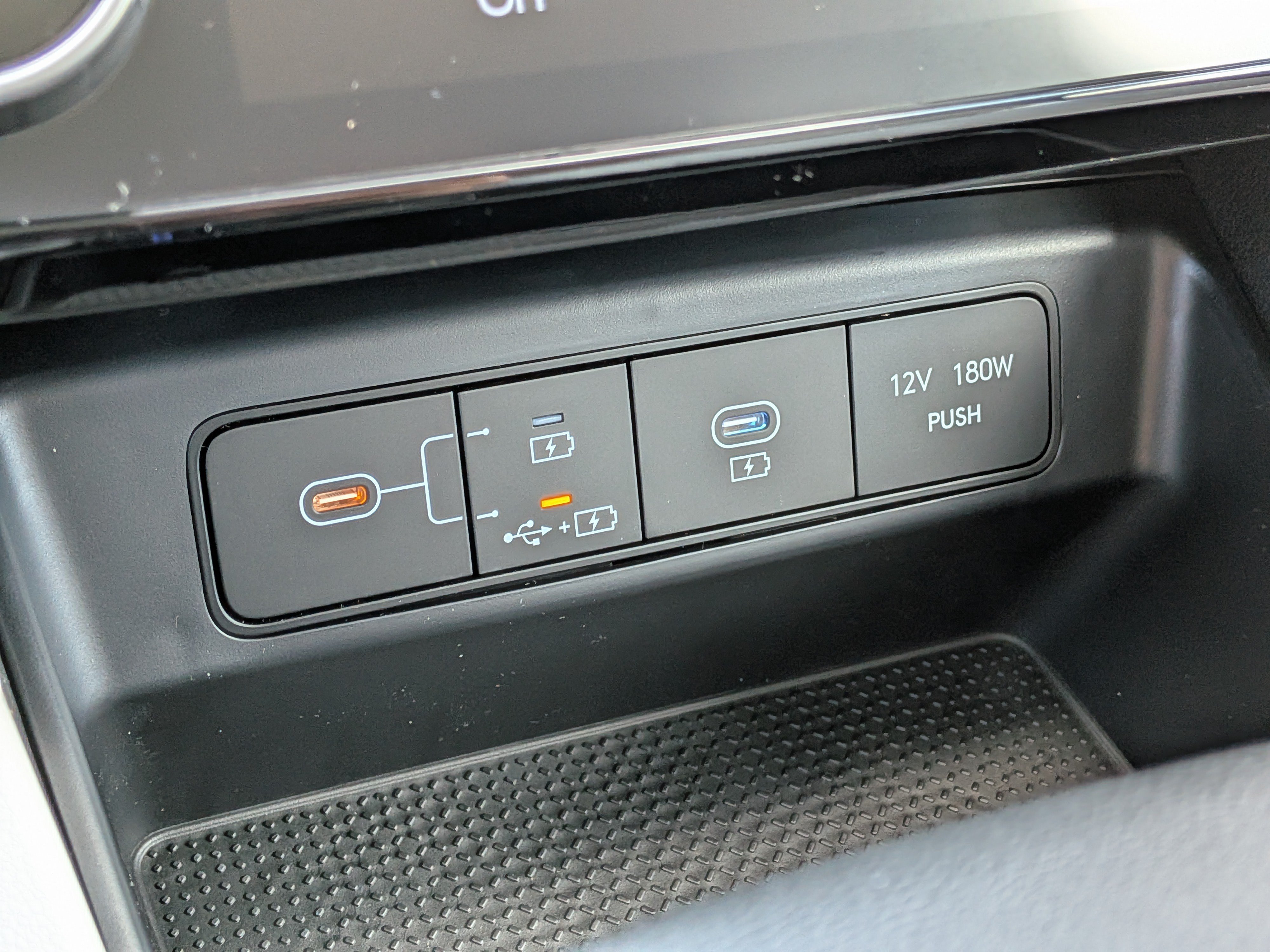 New 2026 Hyundai Tucson Limited FWD image 29