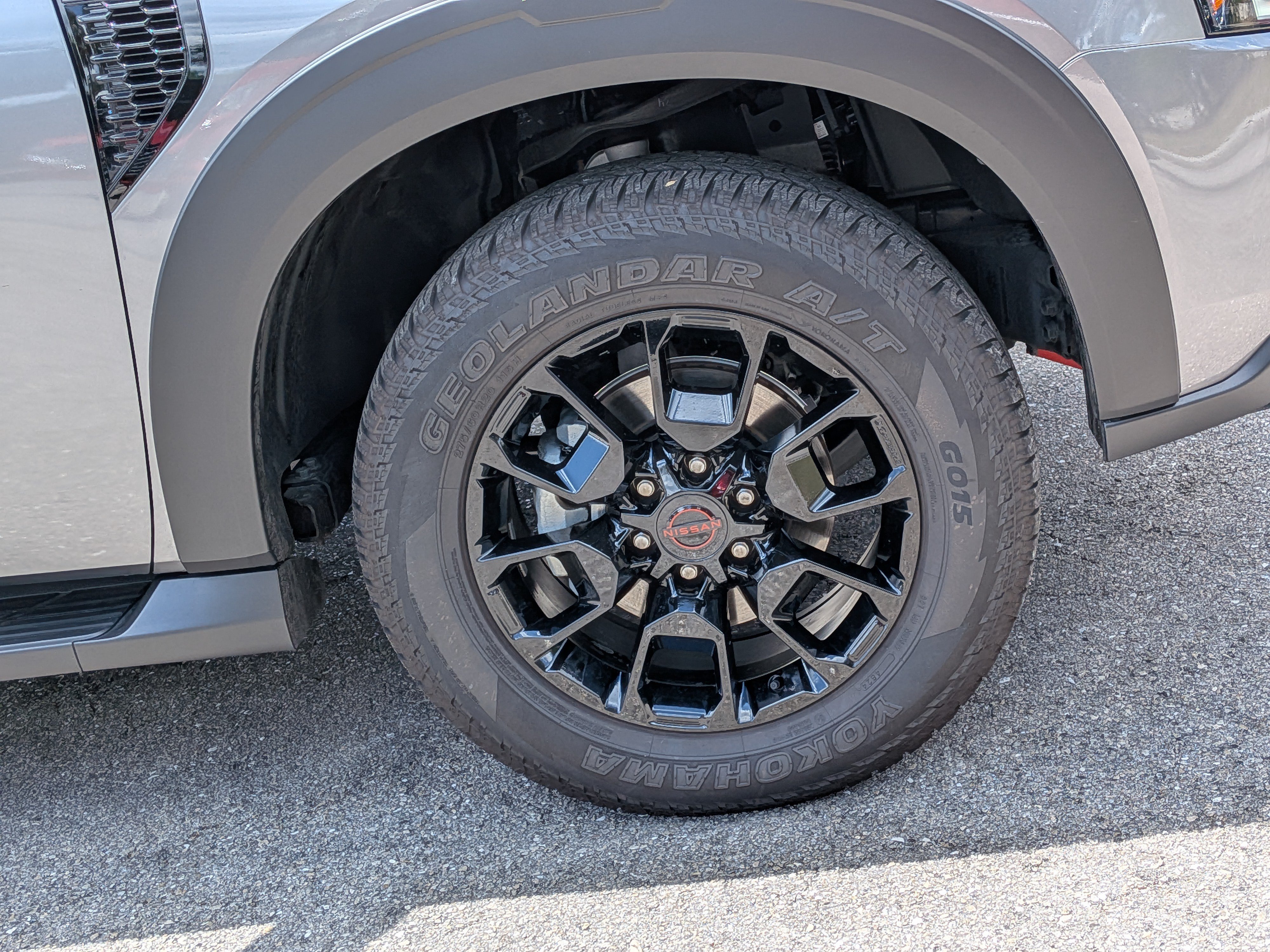 Used 2025 Nissan Armada PRO-4X AWD/4WD image 11