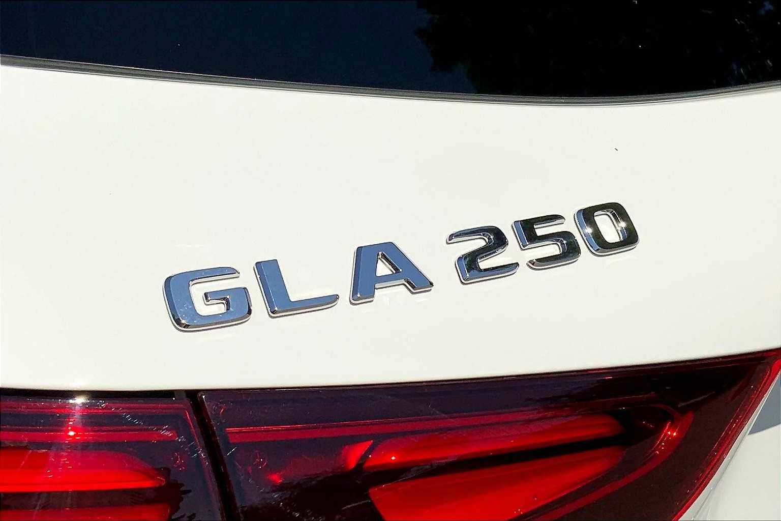 New 2026 Mercedes-Benz GLA 250 GLA 250 image 19