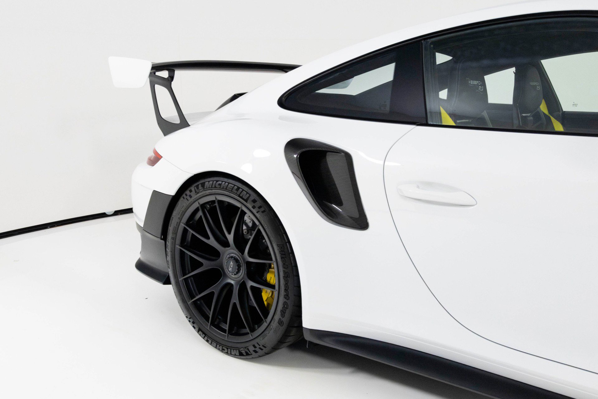 Used 2018 Porsche 911 GT2 RS image 64