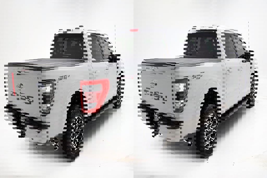 Used 2023 Ford F150 Lariat image 9