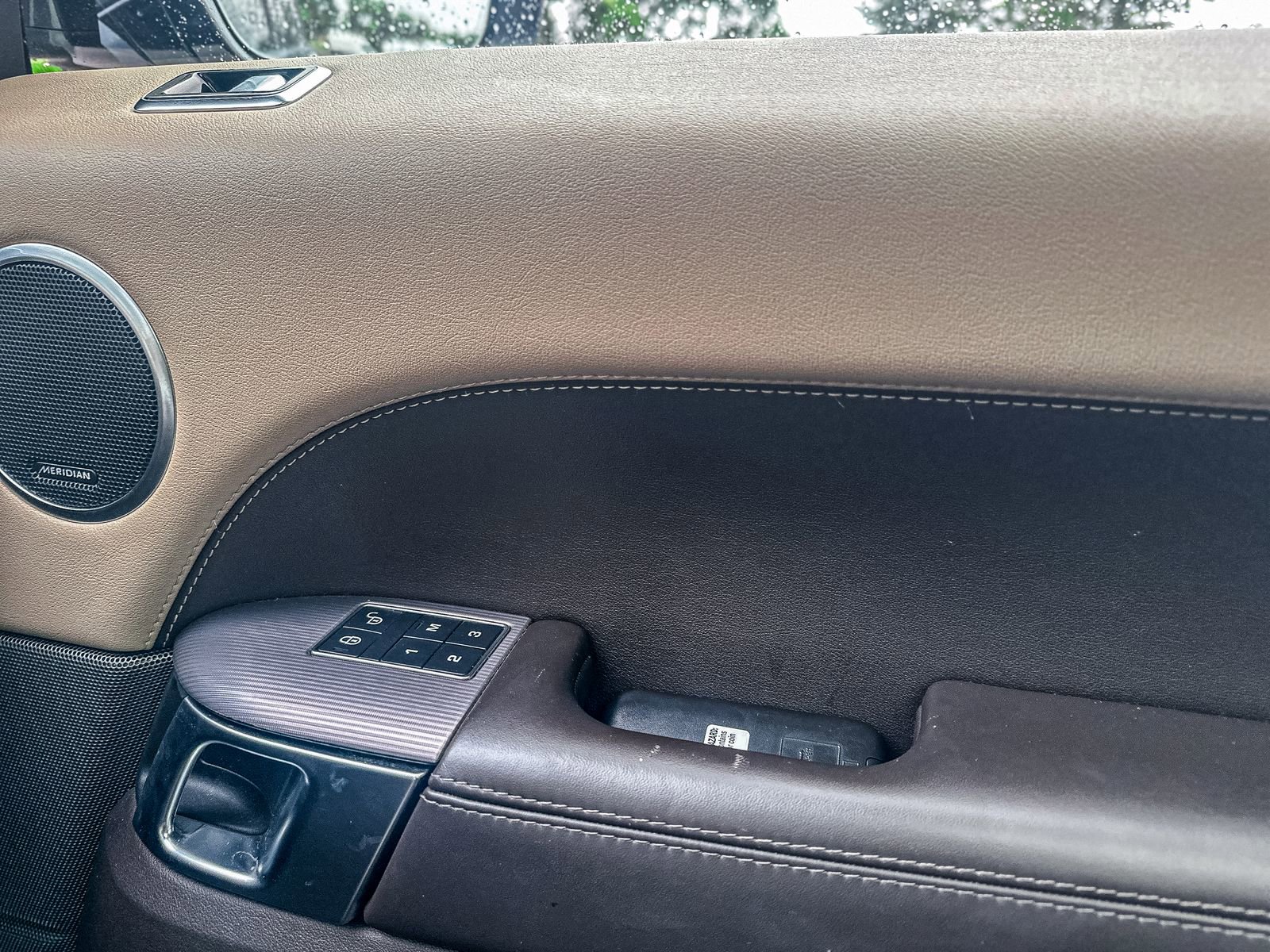 Used 2019 Land Rover Range Rover Sport HSE image 23