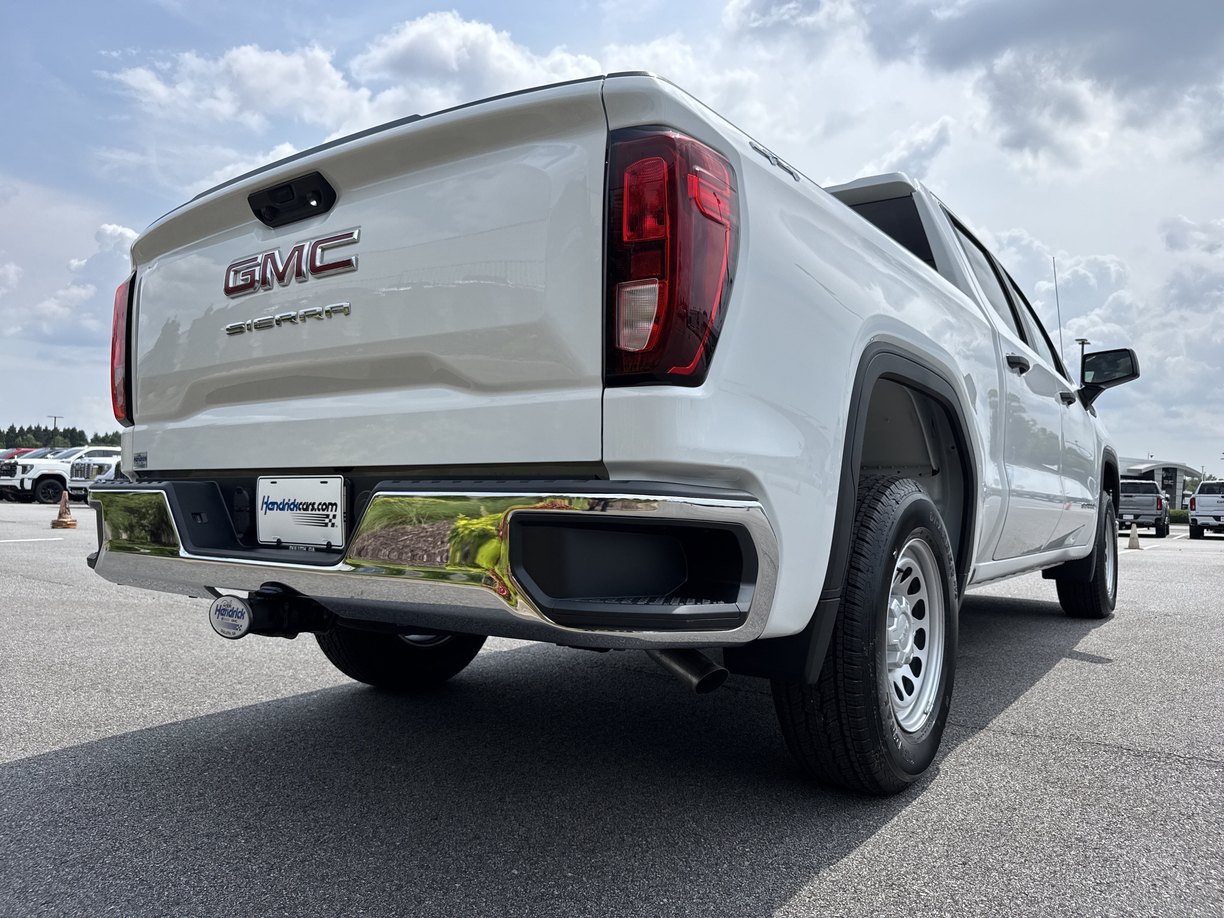 New 2026 GMC Sierra 1500 Pro w/ Pro Value Package AWD/4WD image 10