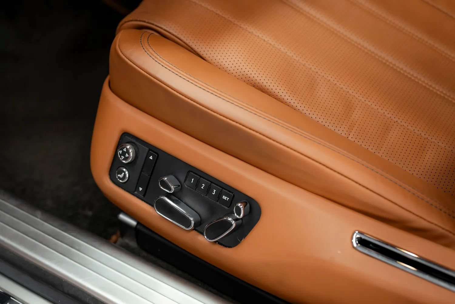 Used 2014 Bentley Flying Spur W12 AWD/4WD image 23