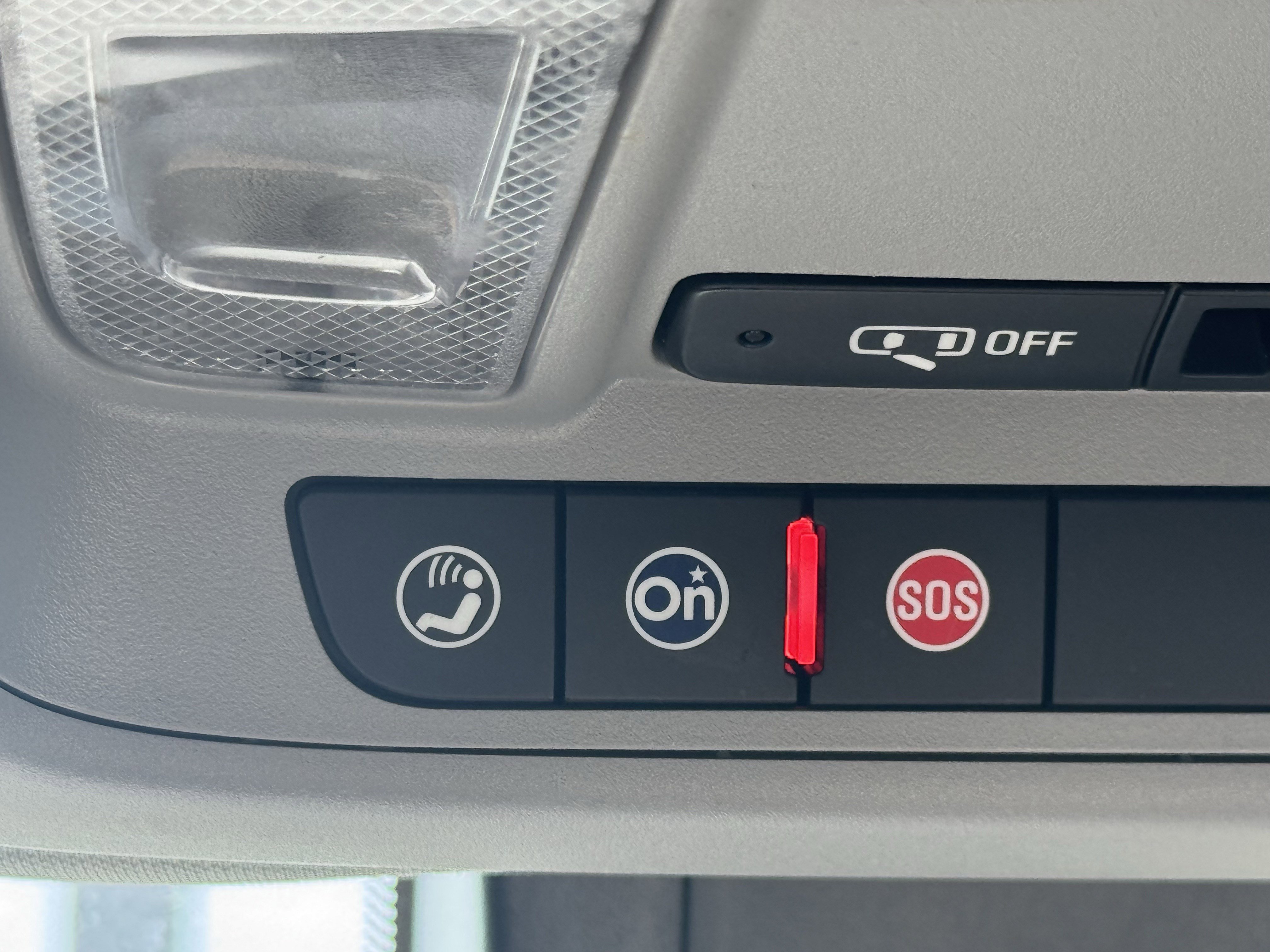 Used 2023 GMC Terrain SLT image 15