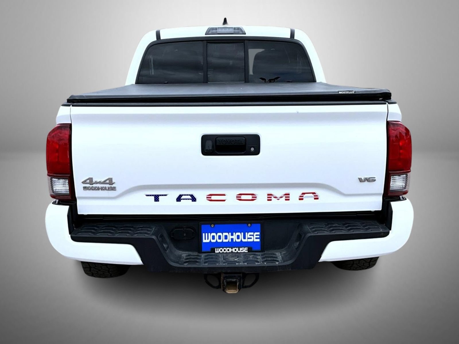 Used 2022 Toyota Tacoma SR AWD/4WD image 6