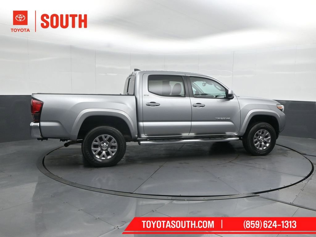 Used 2019 Toyota Tacoma SR5 image 3