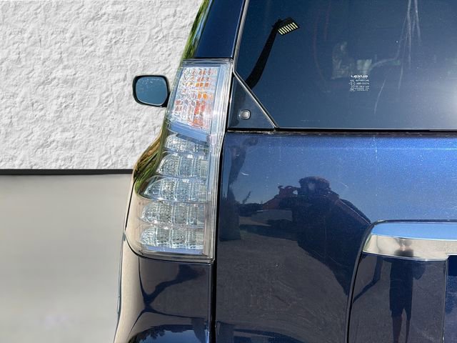 Used 2023 Lexus GX 460 Premium w/ Premium Package AWD/4WD image 10