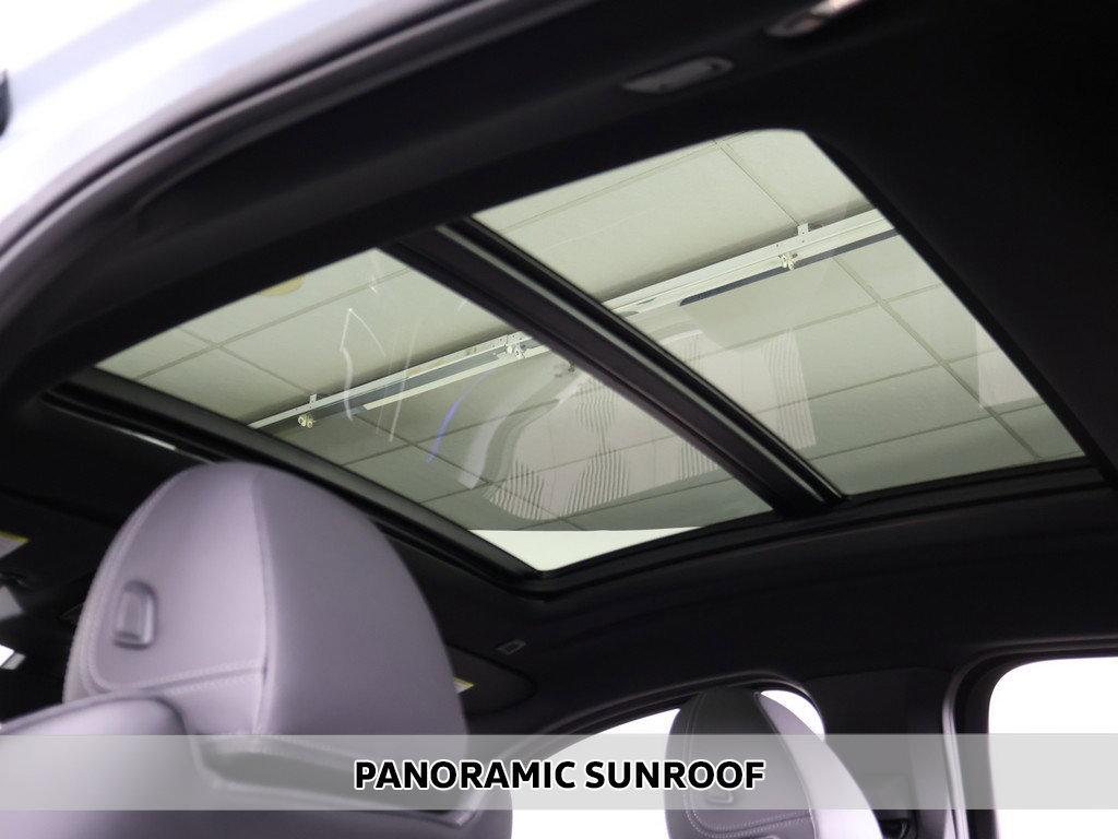 Used 2025 BMW X4 xDrive30i AWD/4WD image 4