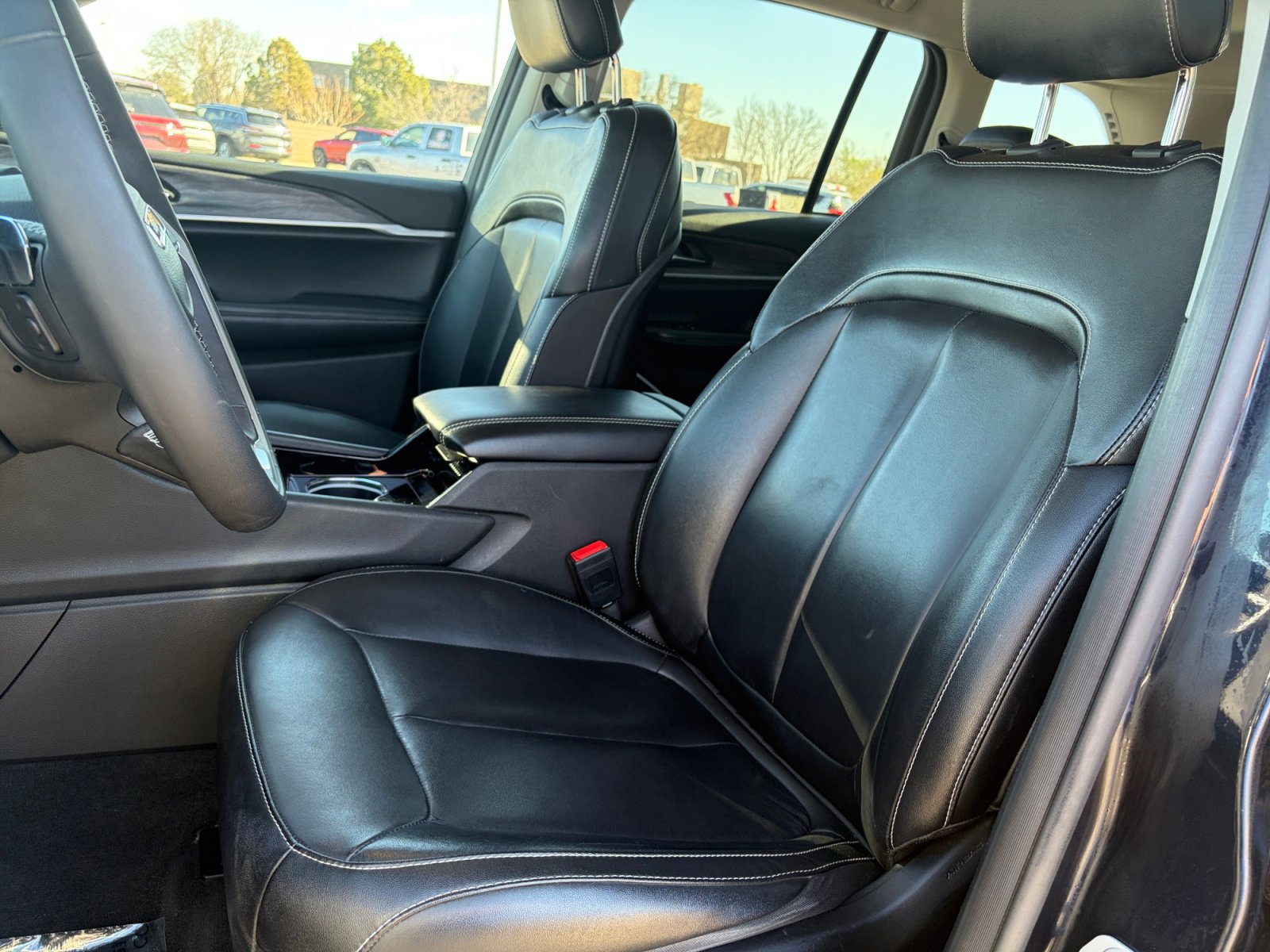 Used 2022 Jeep Grand Cherokee Limited 4xe image 14