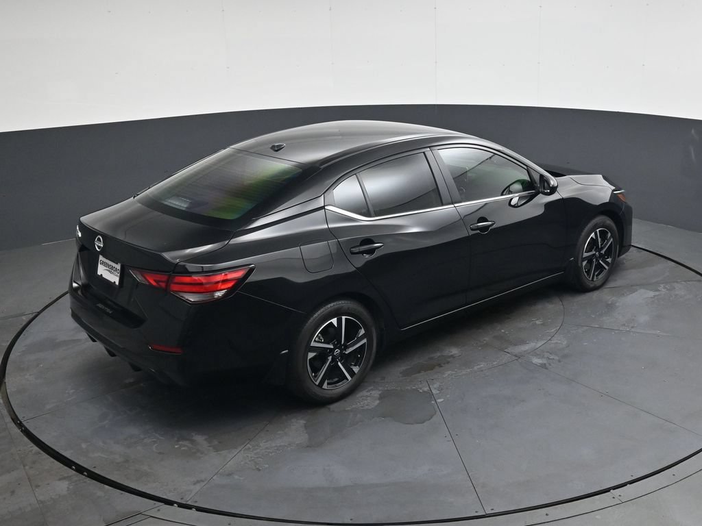 Used 2025 Nissan Sentra SV FWD image 27