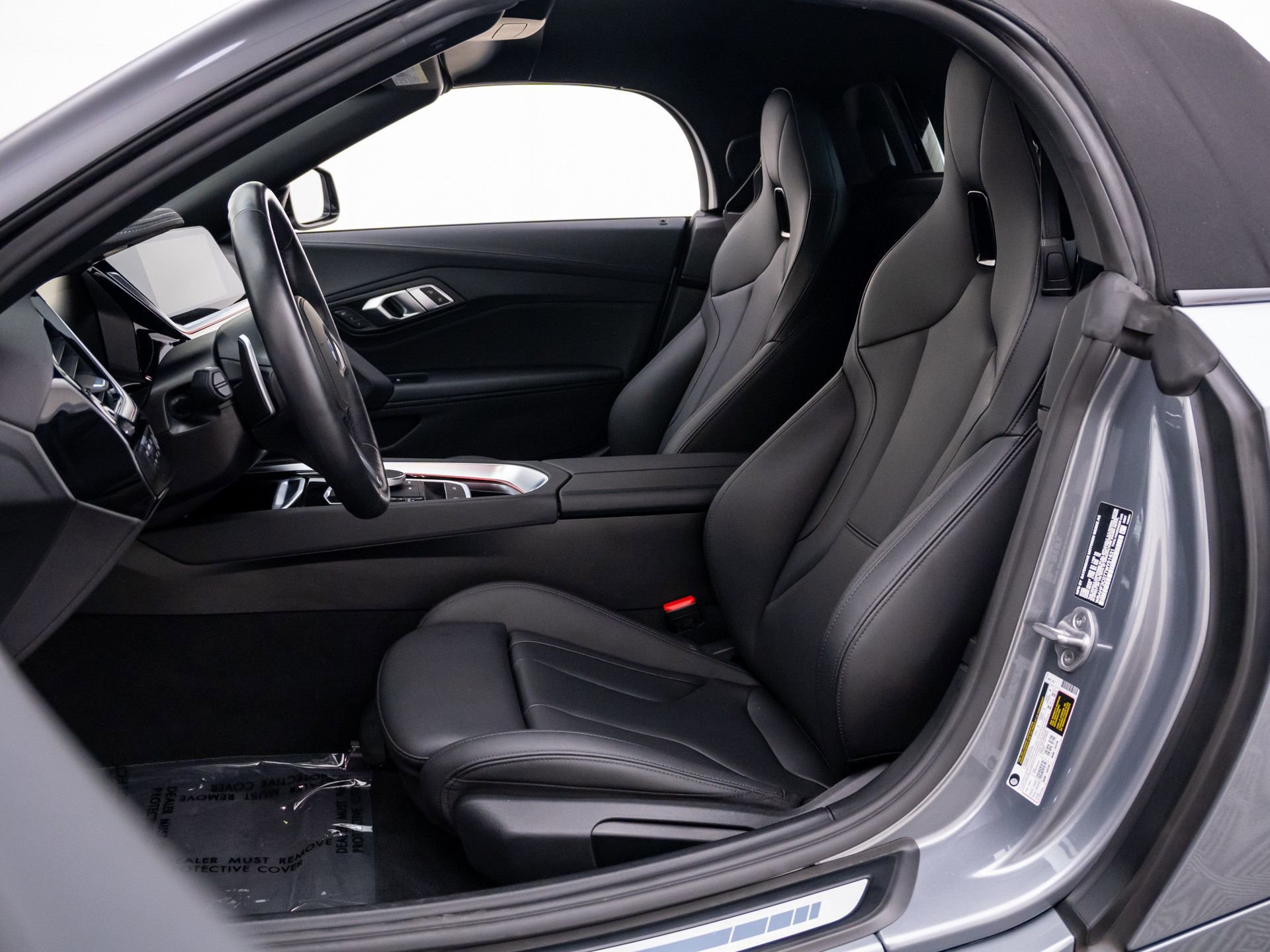 Certified 2026 BMW Z4 sDrive30i image 16