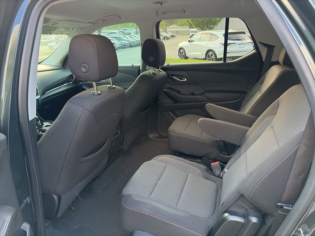 Used 2021 Chevrolet Traverse LT FWD image 10