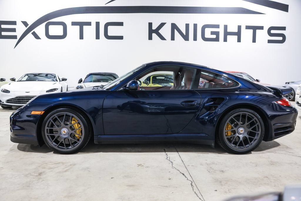 Used 2011 Porsche 911 Turbo S AWD/4WD image 5