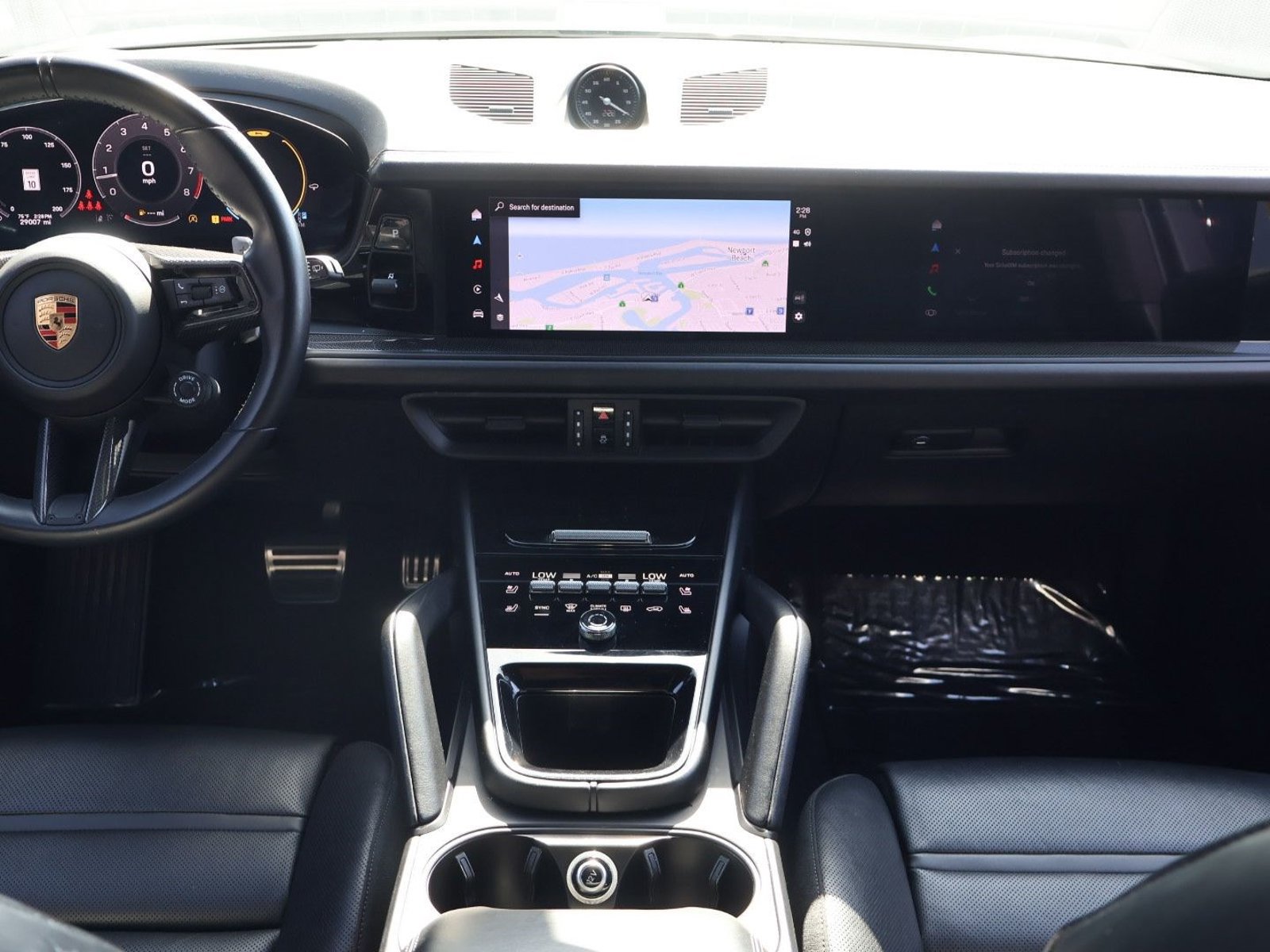 Certified 2025 Porsche Cayenne GTS AWD/4WD image 20