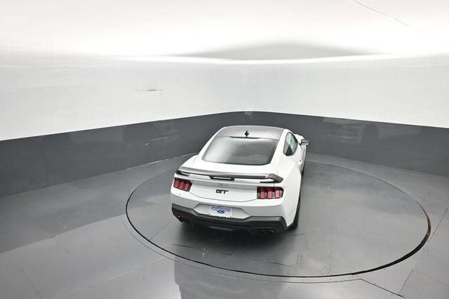 New 2026 Ford Mustang GT w/ GT Performance Package RWD image 29