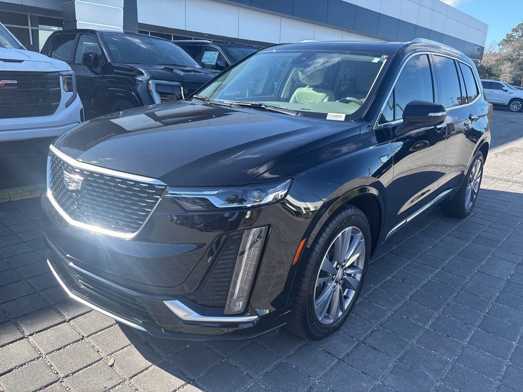 Certified 2024 Cadillac XT6 Premium Luxury w/ LPO, Floor Liner Package image 7