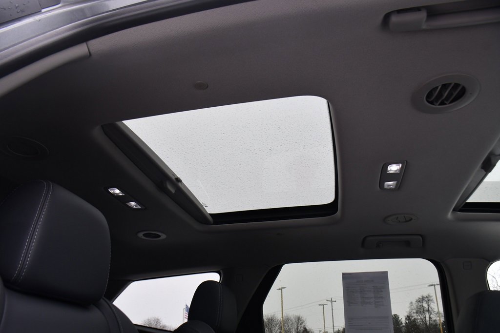 Used 2021 Buick Enclave Premium image 18