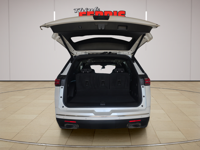 Used 2023 Chevrolet Traverse High Country AWD/4WD image 9
