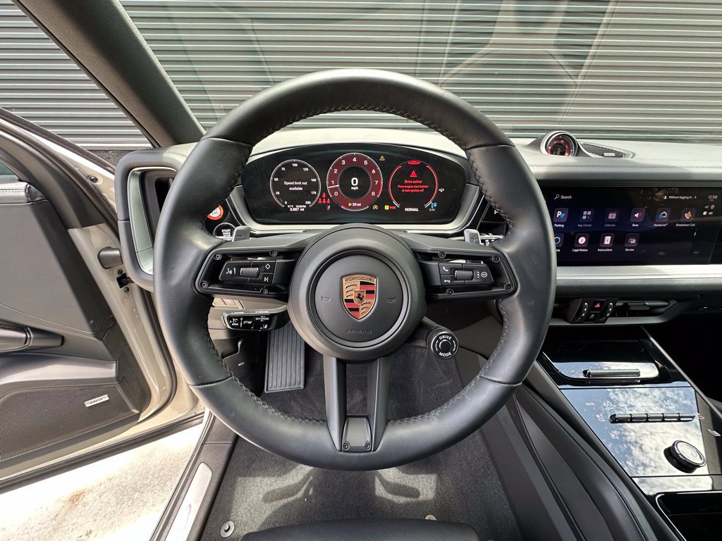 Used 2026 Porsche Cayenne S AWD/4WD image 24