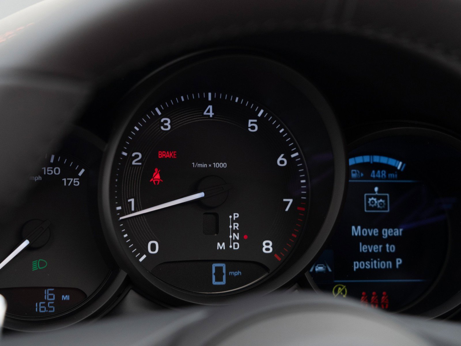 New 2026 Porsche Macan image 26