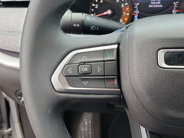 Used 2022 Jeep Compass Latitude FWD image 23