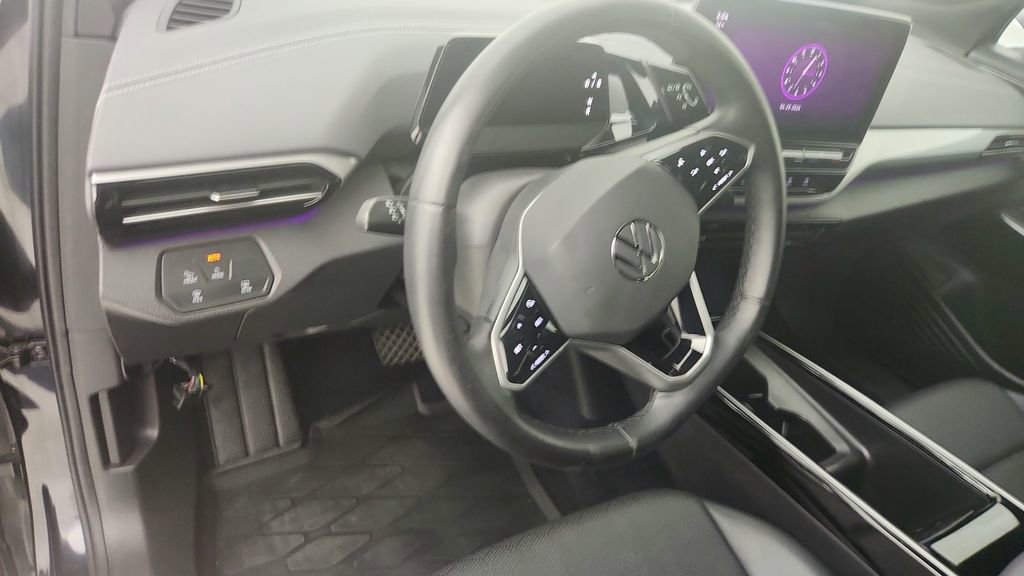 Used 2023 Volkswagen ID.4 Pro S Plus RWD image 14