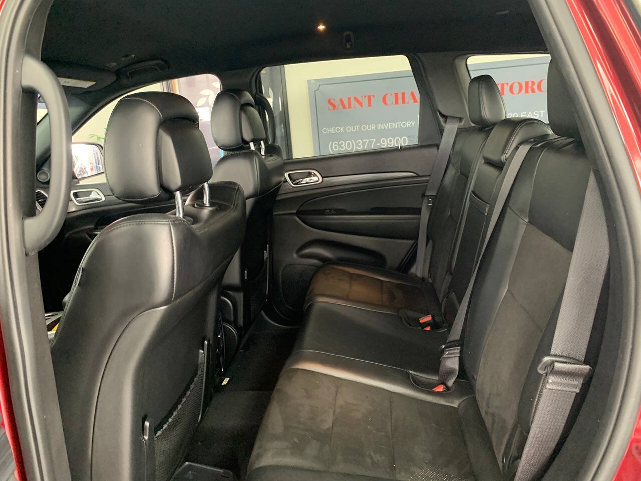 Used 2019 Jeep Grand Cherokee Altitude AWD/4WD image 8