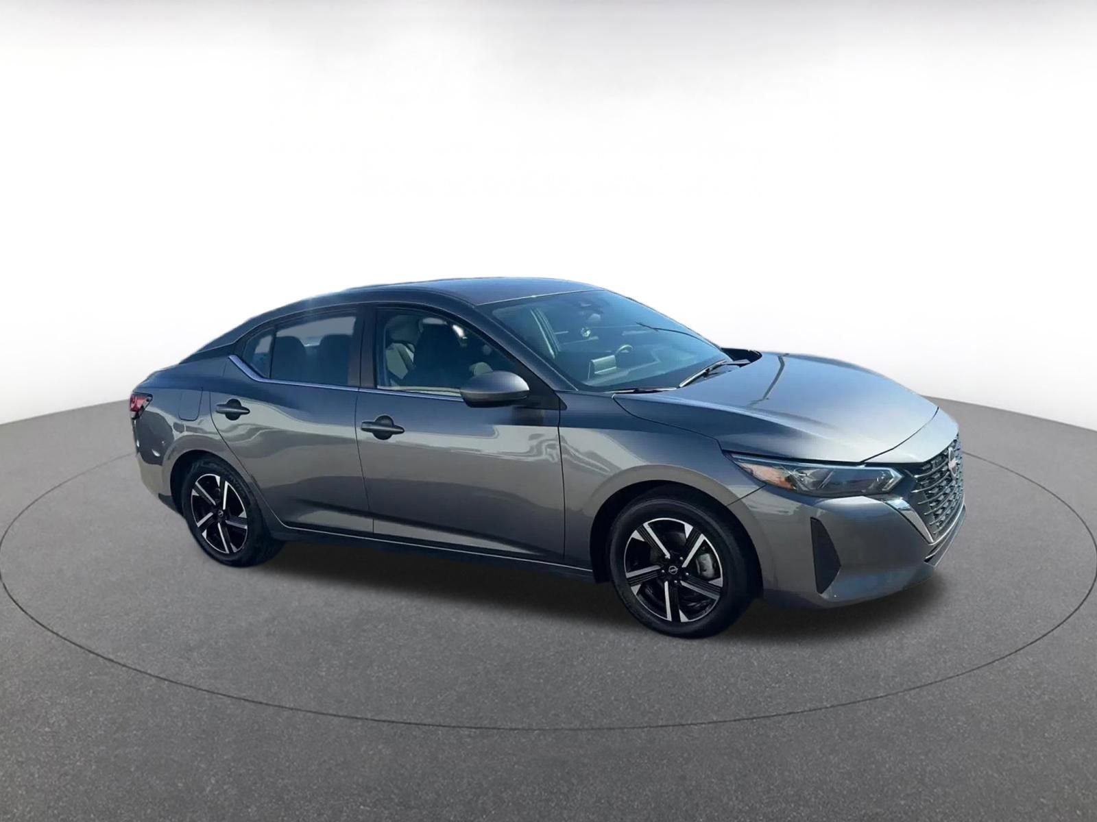 Used 2024 Nissan Sentra SV video 2