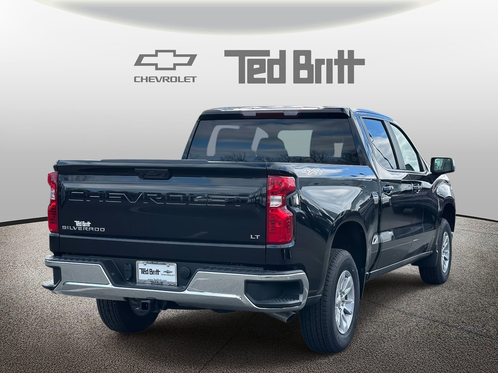 New 2026 Chevrolet Silverado 1500 LT w/ Protection Package image 4