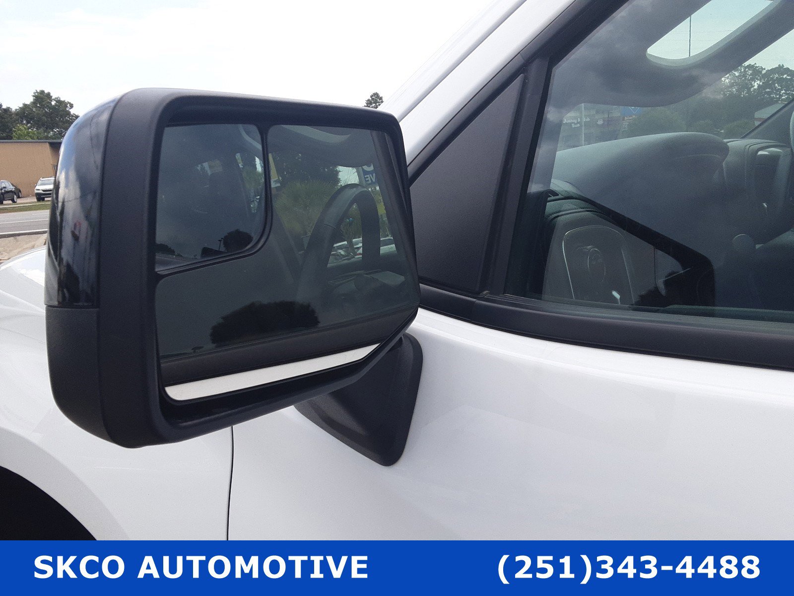 Used 2021 Chevrolet Silverado 1500 LT Trail Boss w/ Convenience Package II image 10