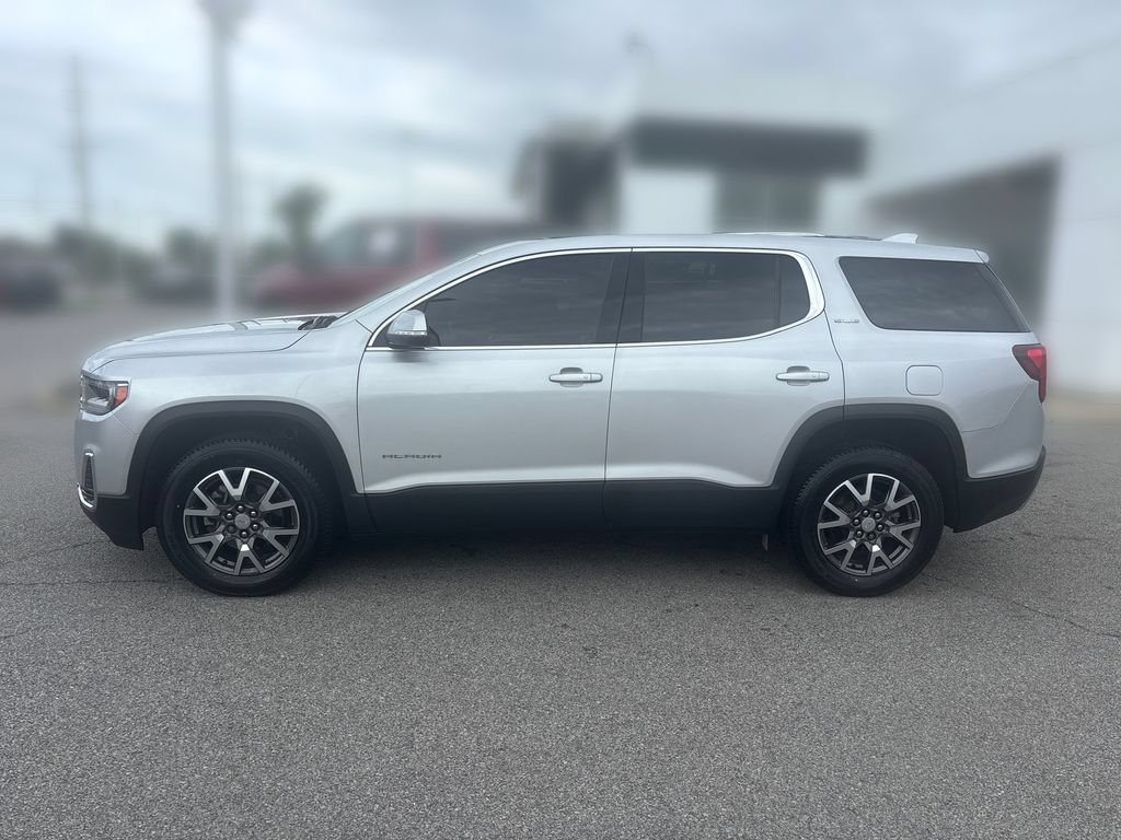 Used 2020 GMC Acadia SLE FWD image 2
