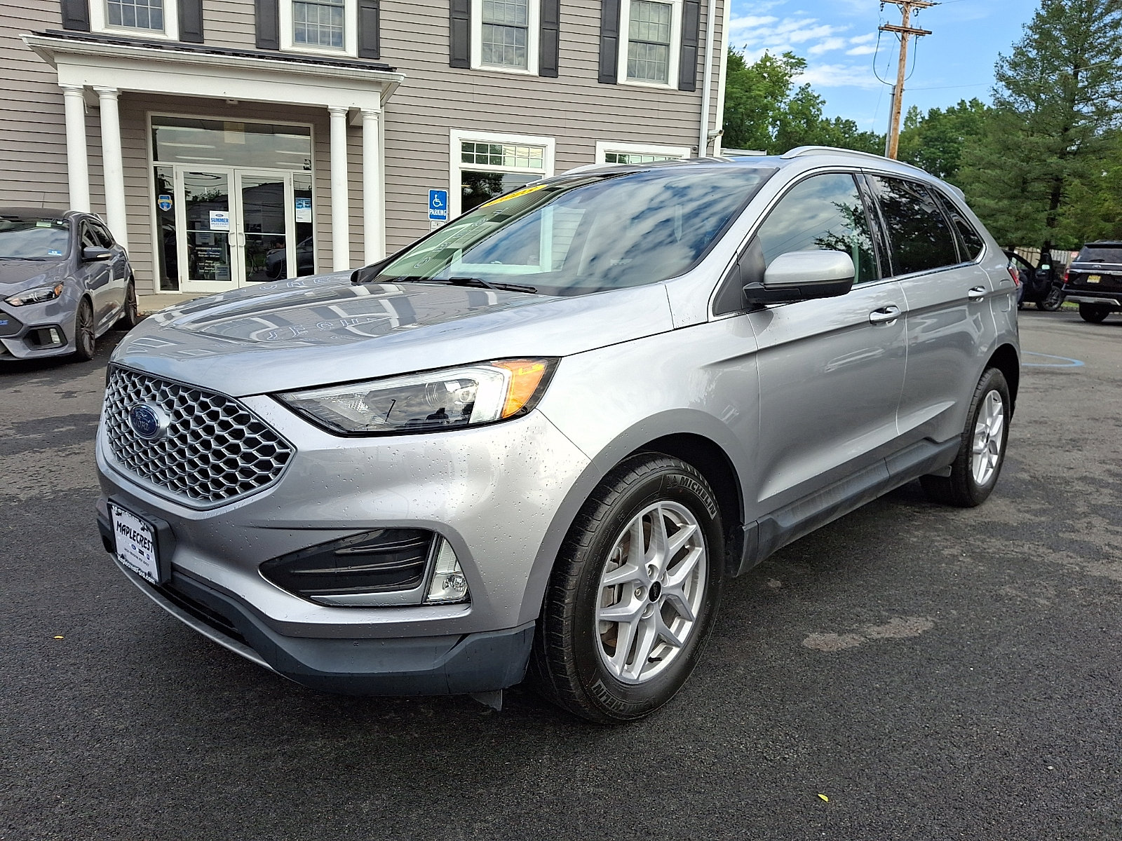 Used 2023 Ford Edge SEL w/ Convenience Package AWD/4WD image 1