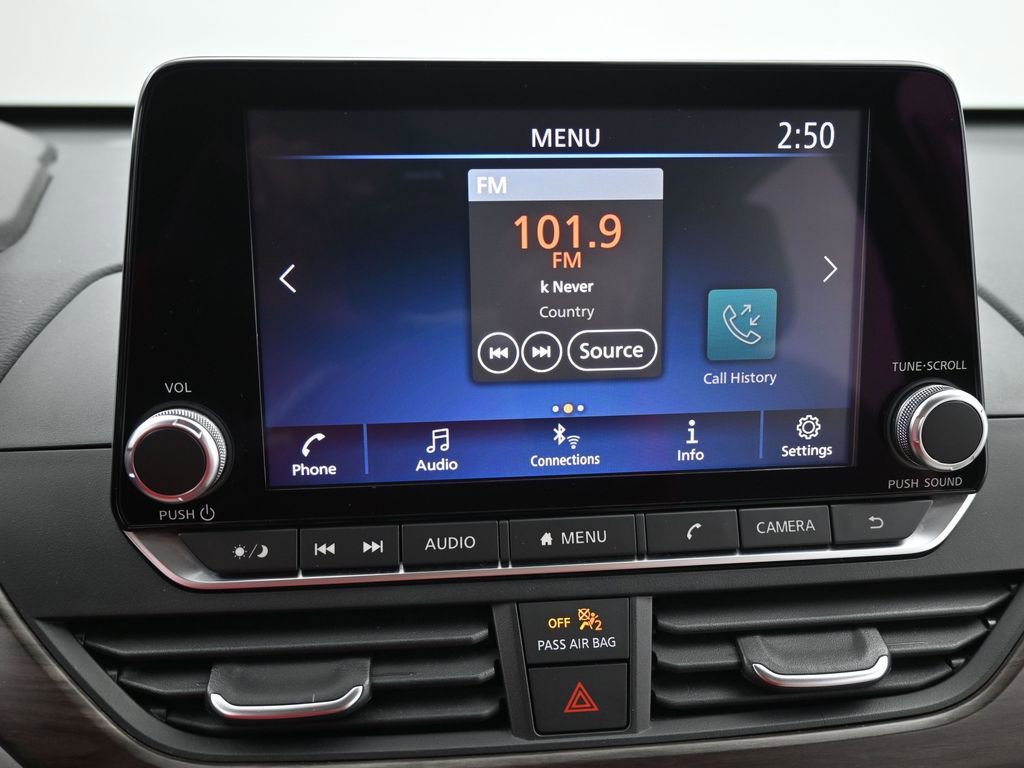 Used 2024 Nissan Altima 2.5 SV image 13